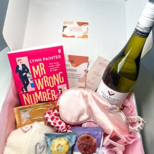 Pamper Gift box with Wine