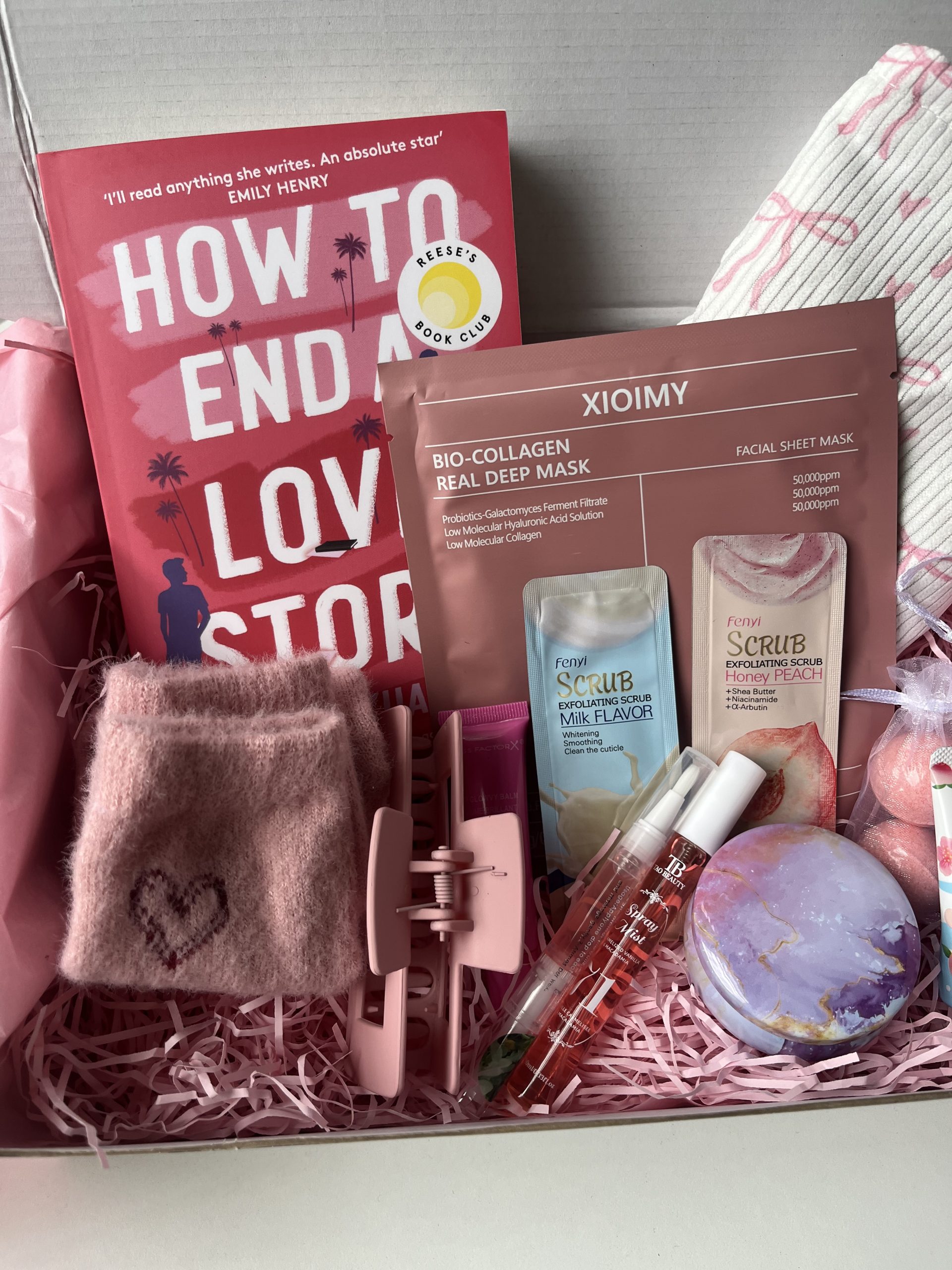 The Ultimate Pamper box (With Book) - Image 4