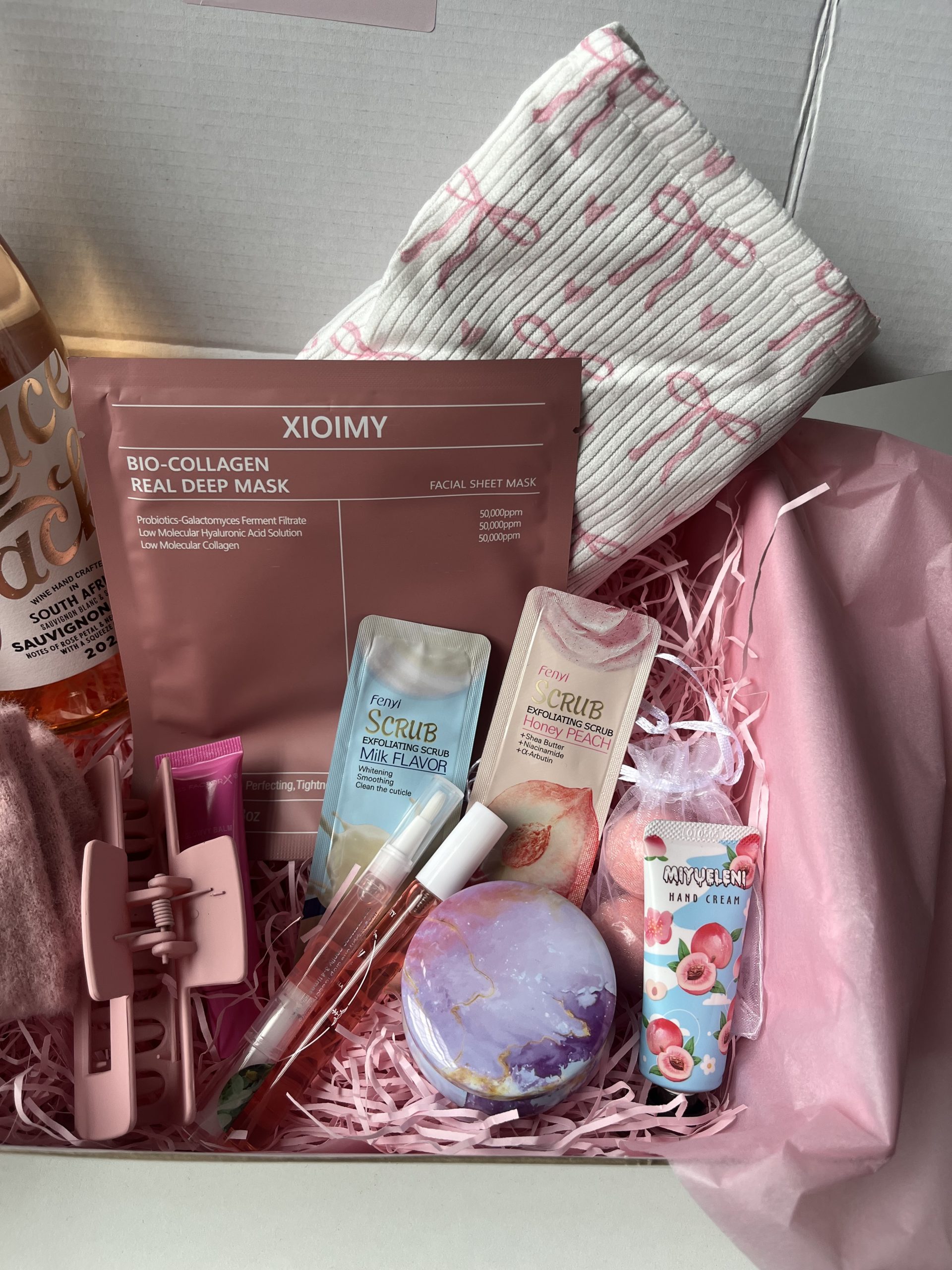 The Ultimate Pamper Box (With Wine) - Image 2
